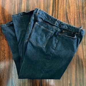 Ruby rd petite jeans. EUC SFH RISE 10” inseam inseam is 26” total length 35”